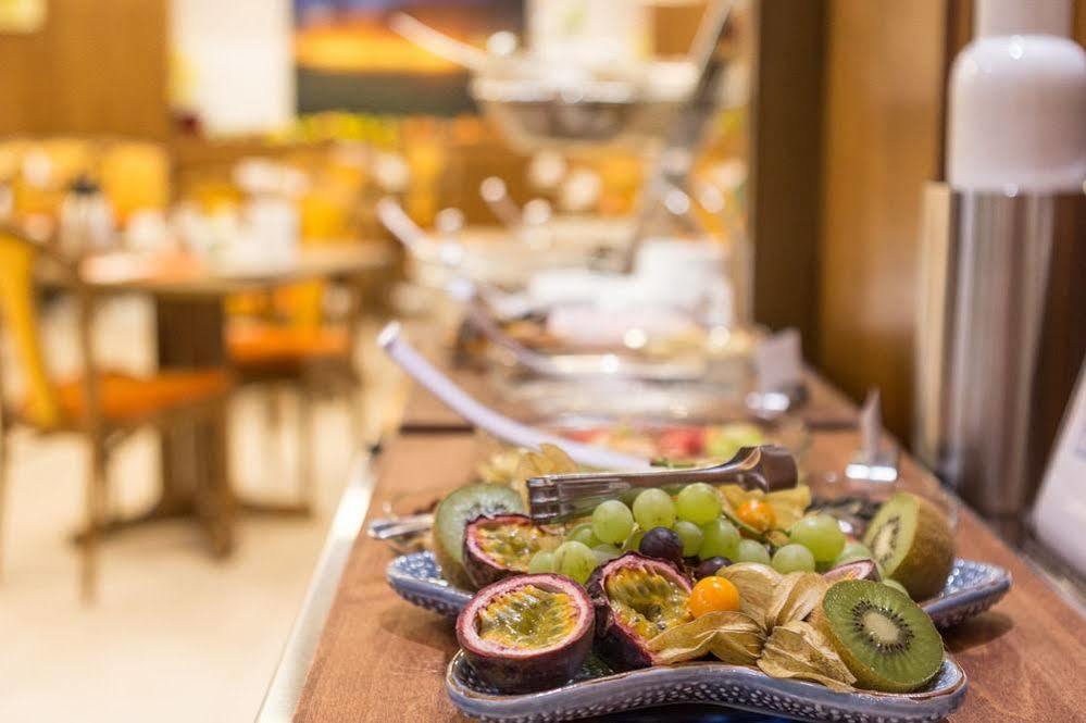 Hotel Blauer Karpfen Oberschleissheim Ngoại thất bức ảnh