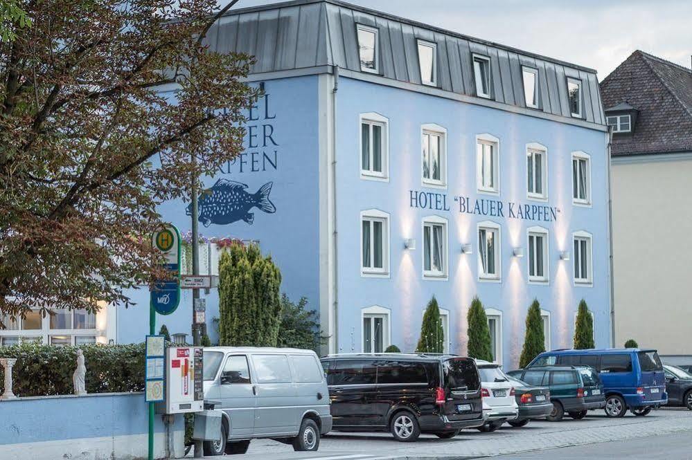 Hotel Blauer Karpfen Oberschleissheim Ngoại thất bức ảnh
